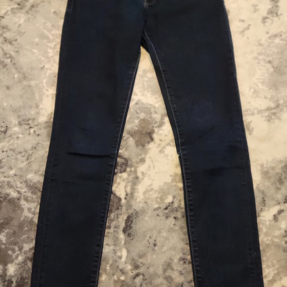 711 Skinny Levis  Size 27 - Picture 1 of 5